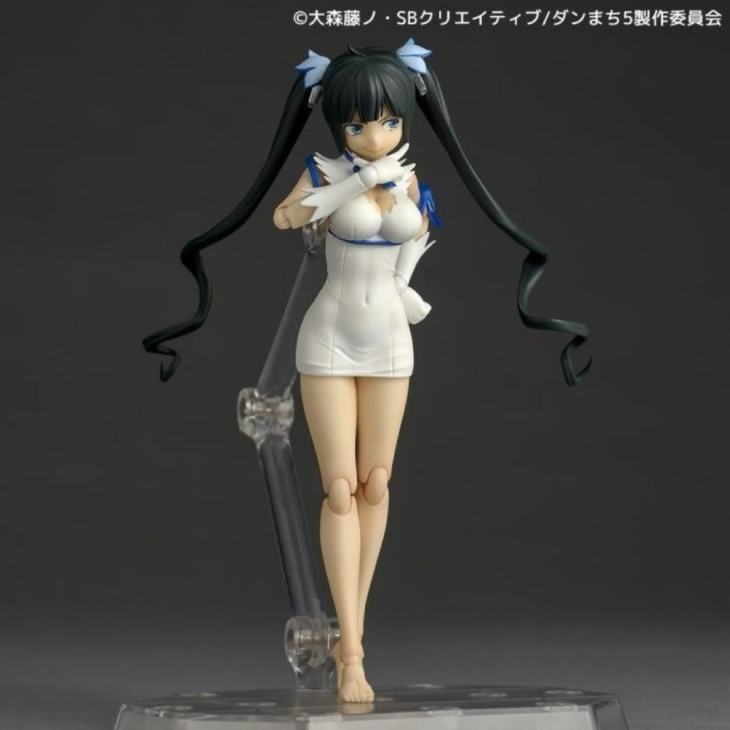 Kaiyodo Is It Wrong to Try to Pick Up Girls in a Dungeon? Revoltech NR089 Hestia Action Figure