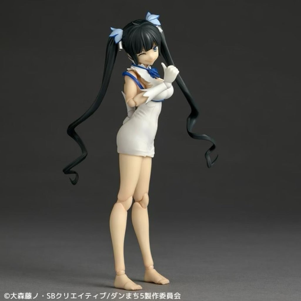 Kaiyodo Is It Wrong to Try to Pick Up Girls in a Dungeon? Revoltech NR089 Hestia Action Figure