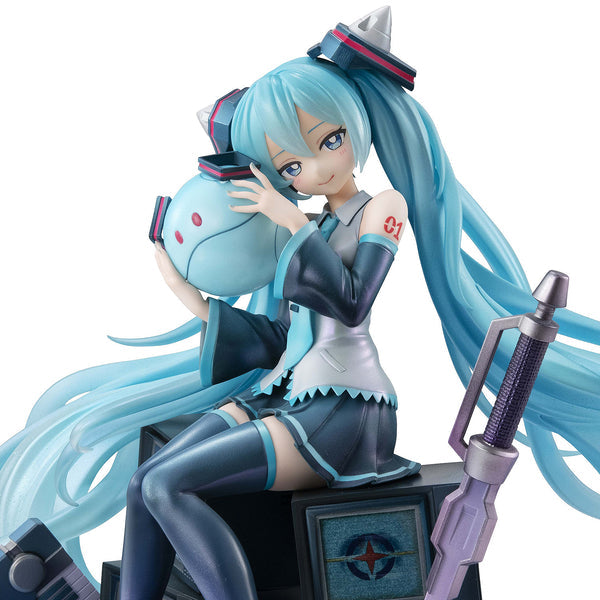 Megahouse Lucrea: Gundam 45th Anniversary x Hatsune Miku - Hatsune Miku x 00 Gundam