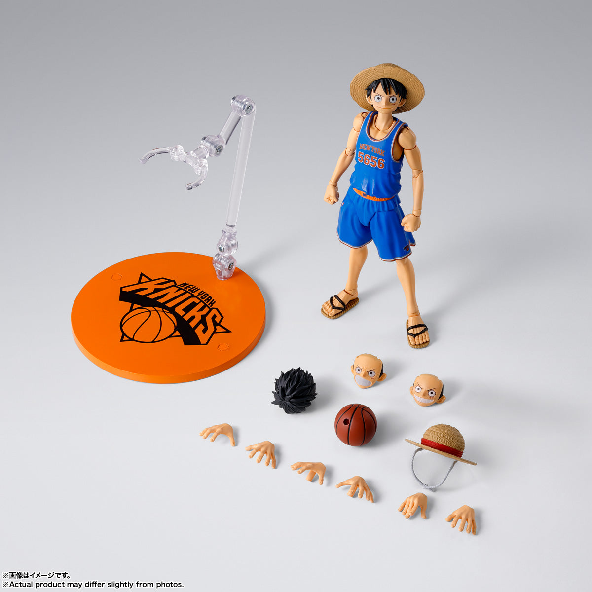 Bandai S.H.Figuarts ONE PIECE×NBA MONKEY.D.LUFFY -NEW YORK KNICKS ver.-